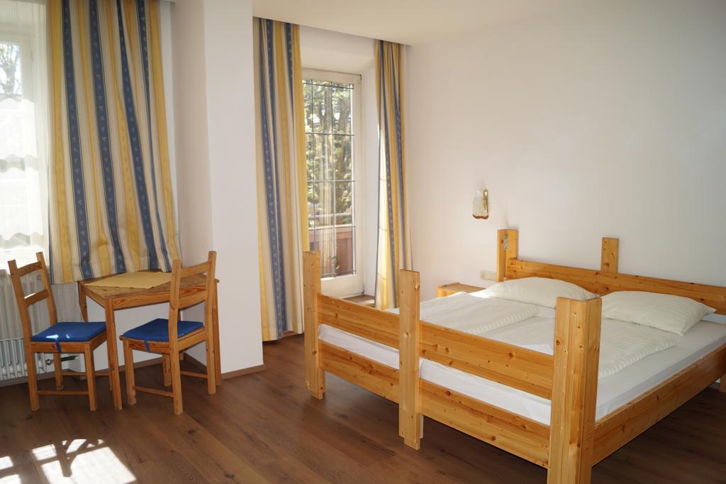 Hotel Youhey Am Wolfgangsee Strobl Buitenkant foto